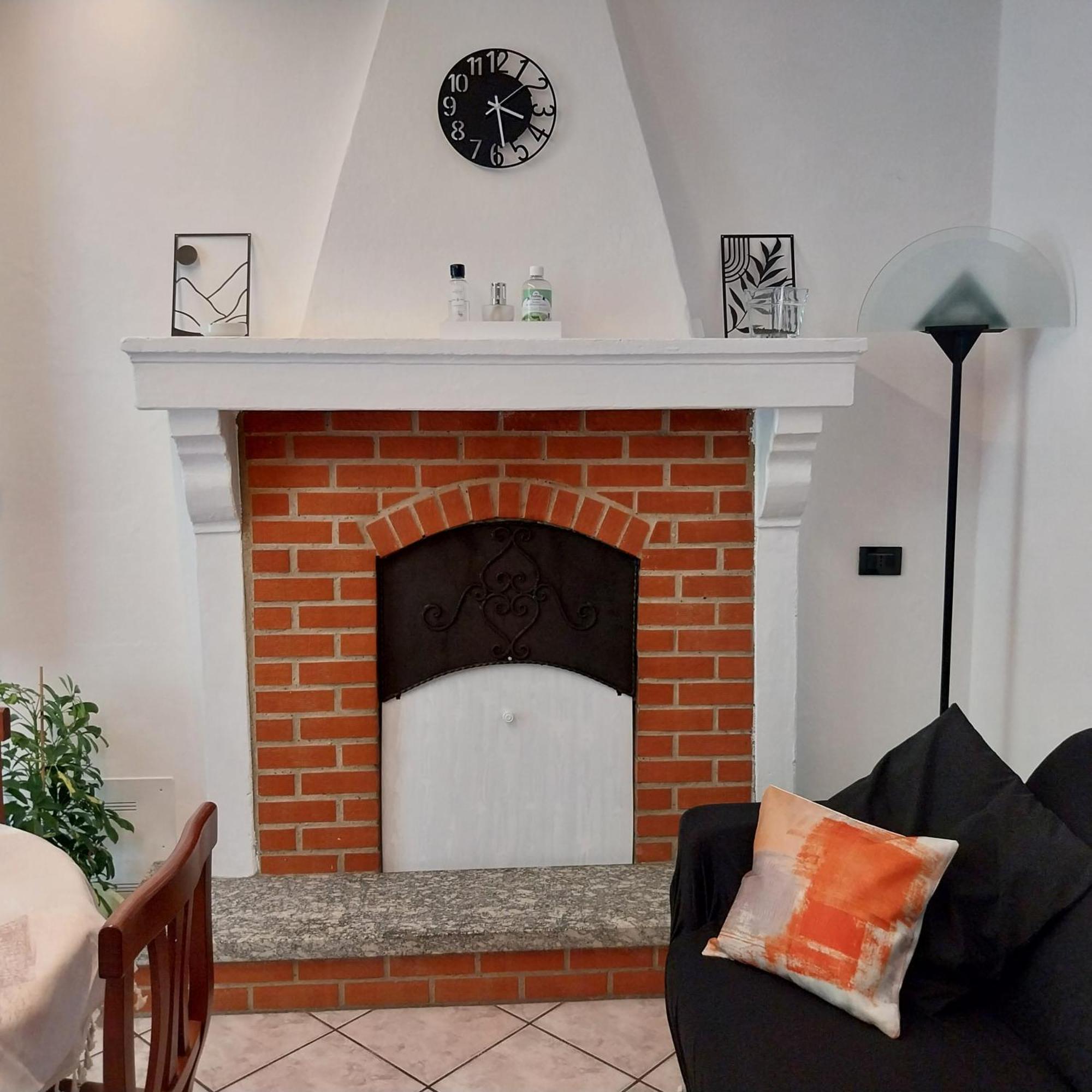 Casa Peppo Apartment เลซเซโน ภายนอก รูปภาพ