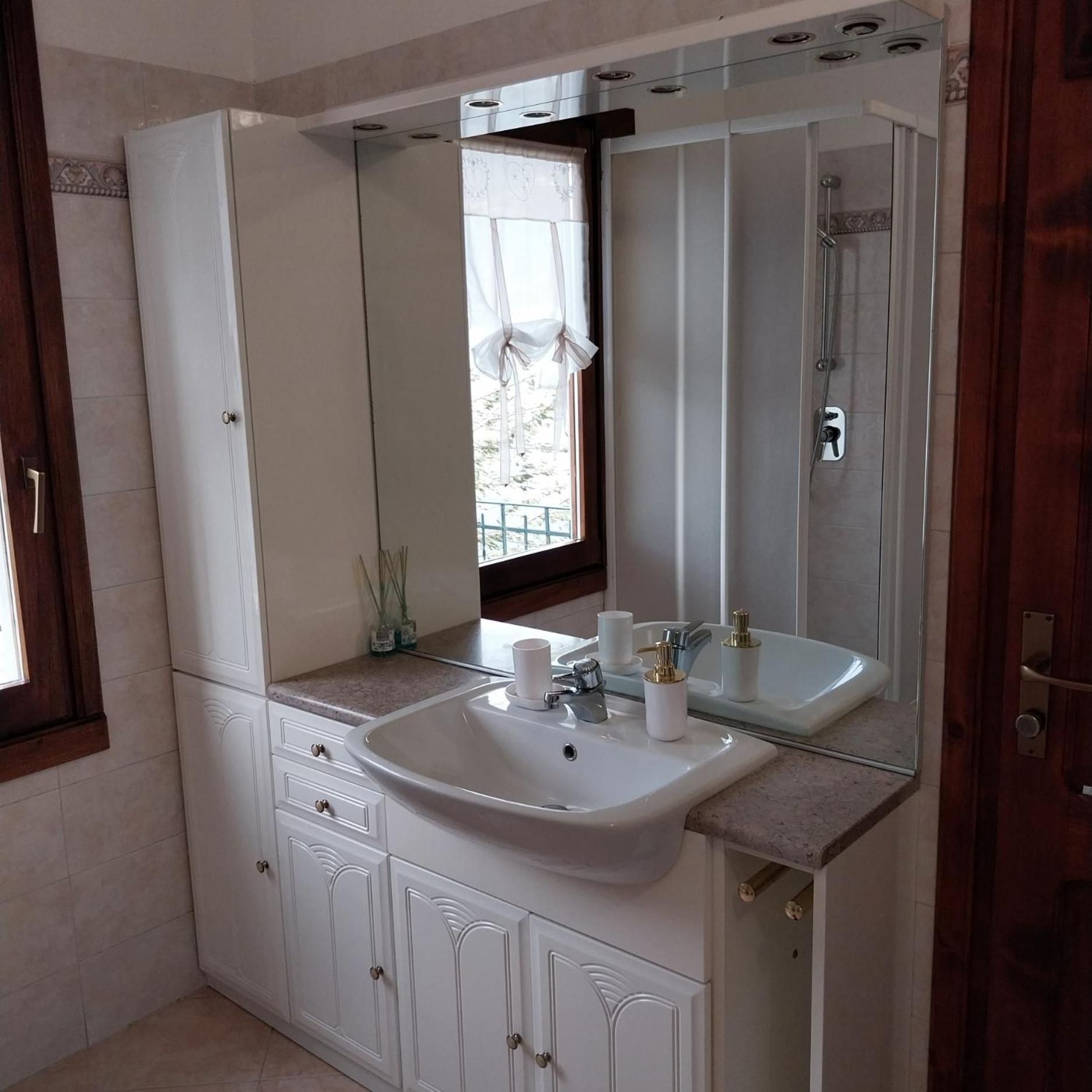 Casa Peppo Apartment เลซเซโน ภายนอก รูปภาพ